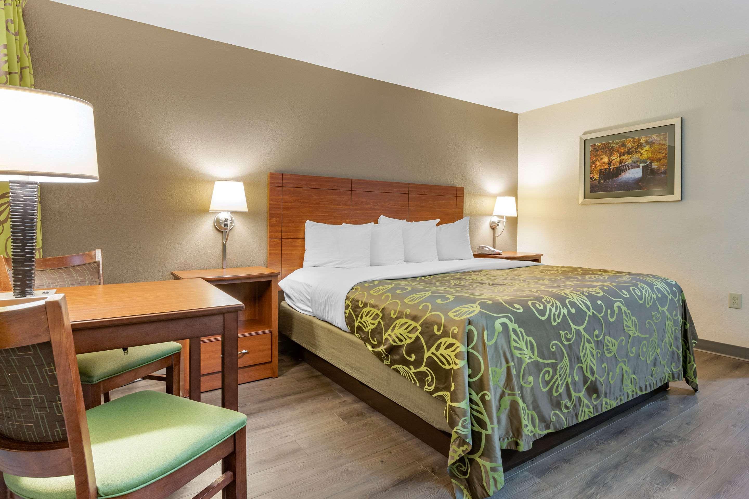 Econo Lodge Cherokee Near River Park Dış mekan fotoğraf