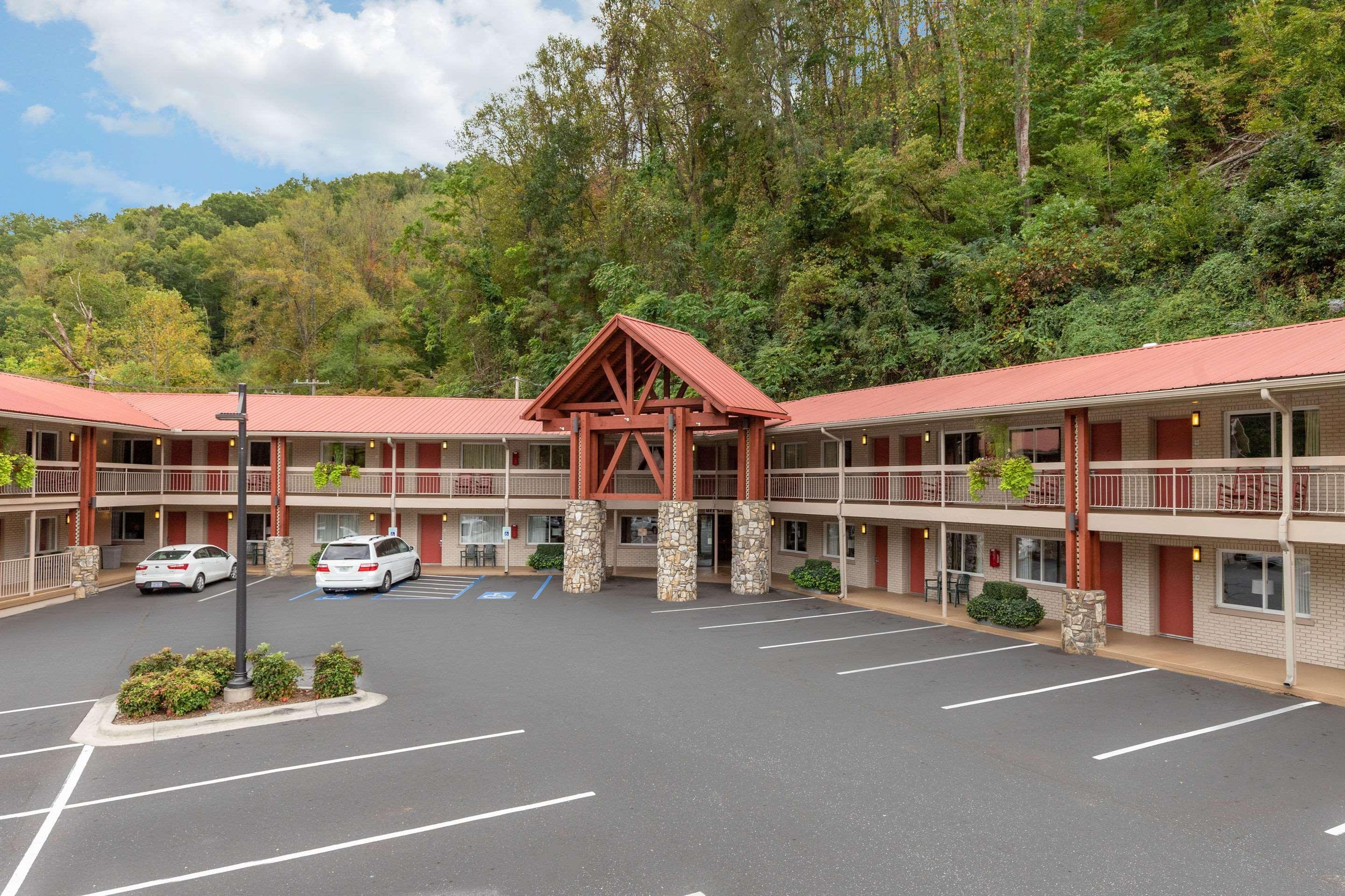 Econo Lodge Cherokee Near River Park Dış mekan fotoğraf