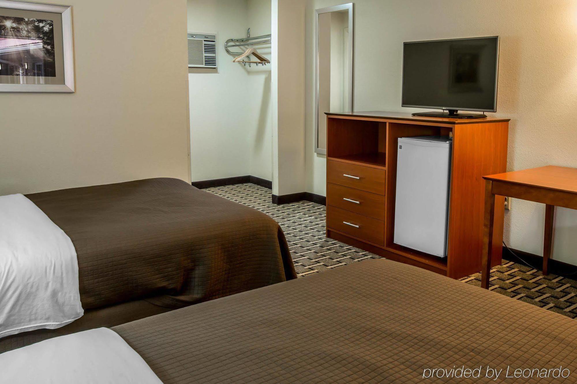 Econo Lodge Cherokee Near River Park Dış mekan fotoğraf