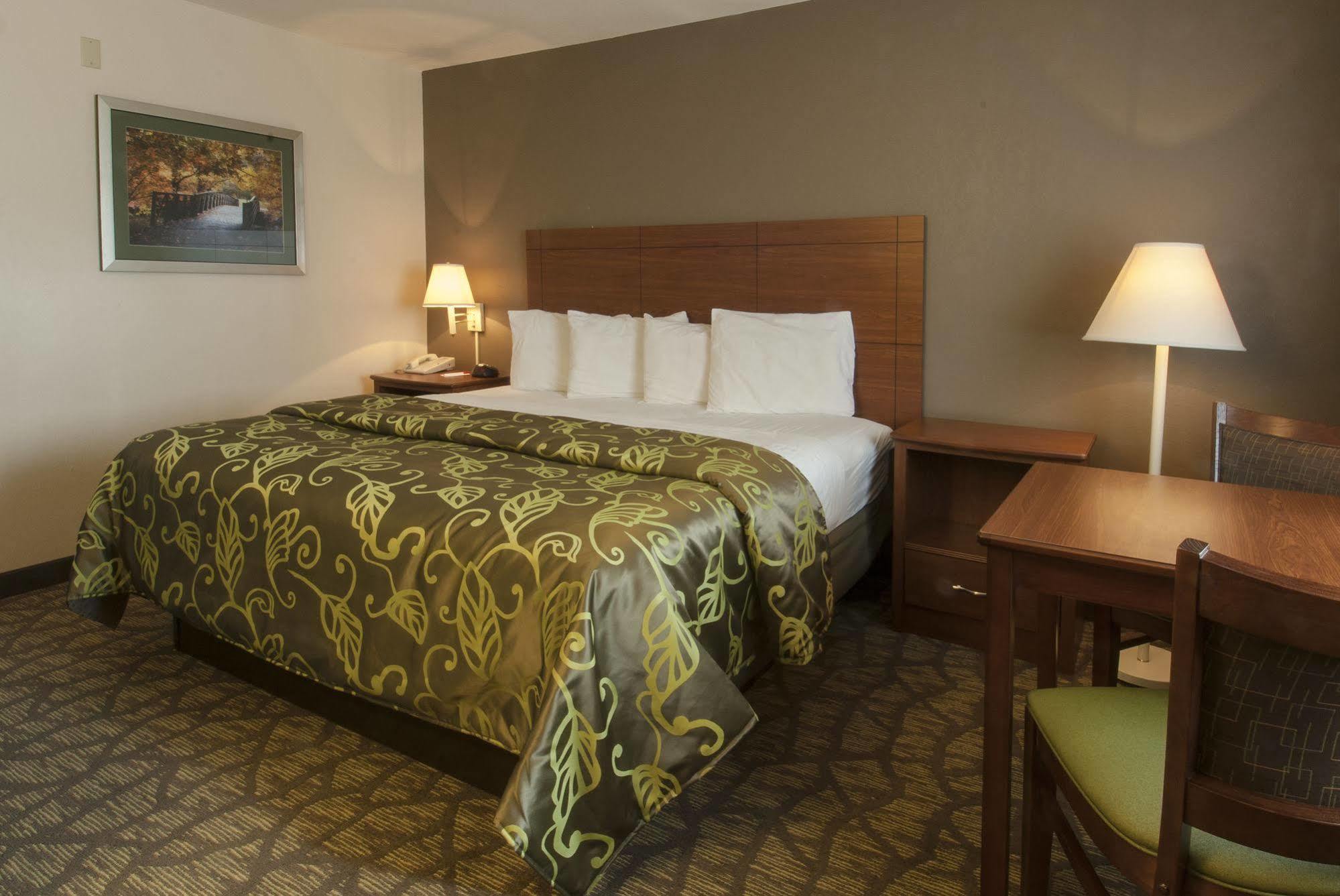 Econo Lodge Cherokee Near River Park Dış mekan fotoğraf