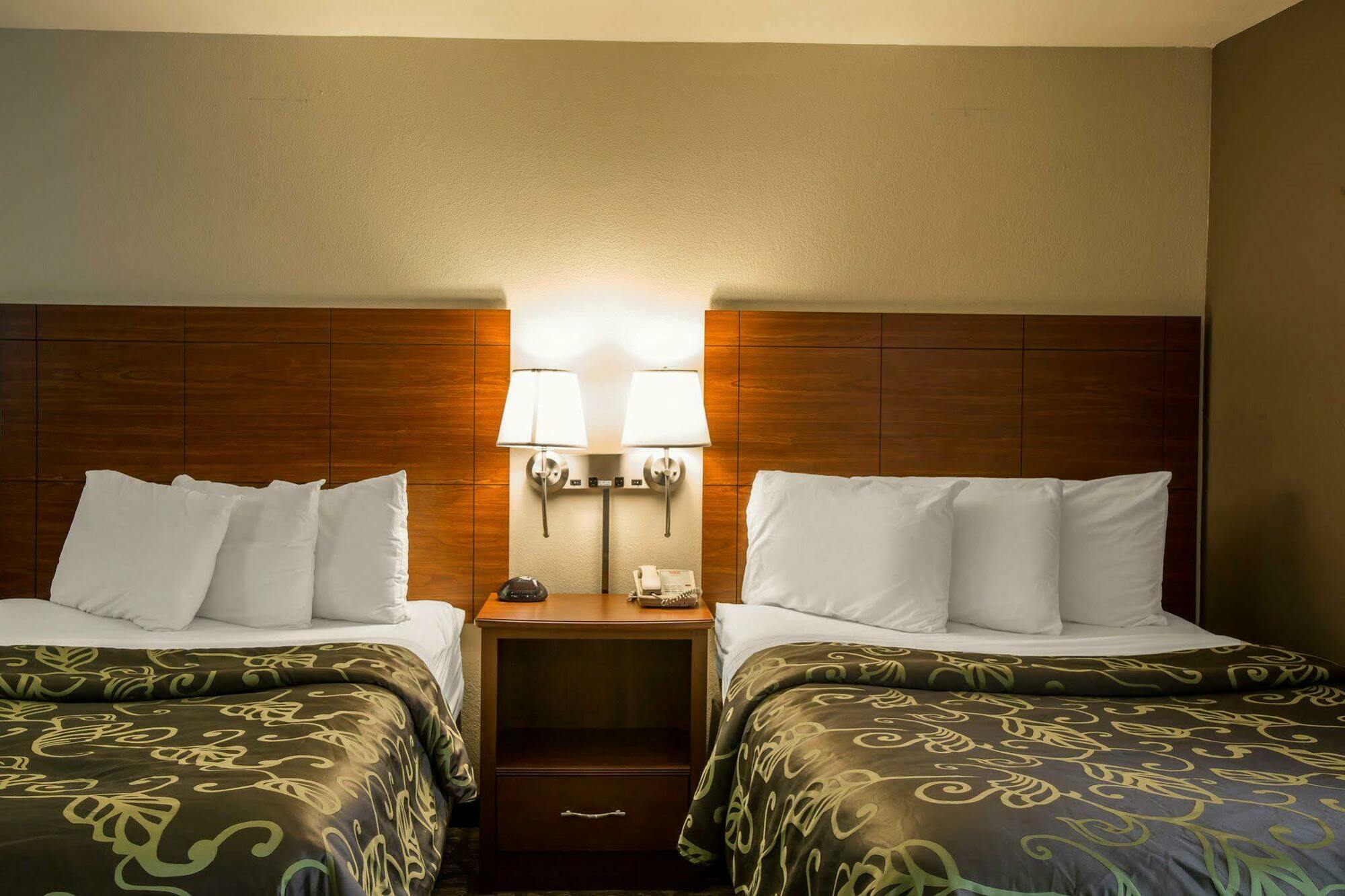Econo Lodge Cherokee Near River Park Dış mekan fotoğraf